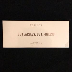 RealHer Blush Kit!! ☺️ New in shrink wrap!!
